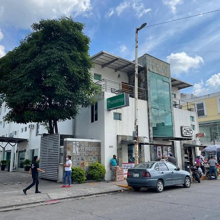 Hotel Santo Domingo Express Villahermosa Exteriör bild