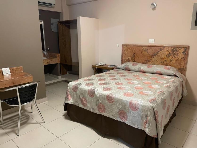 Hotel Santo Domingo Express Villahermosa Exteriör bild
