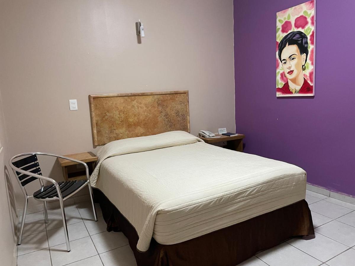 Hotel Santo Domingo Express Villahermosa Exteriör bild